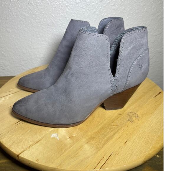 FRYE 'Reina' Gray Leather Ankles Boots Size 7.5 - Picture 2 of 10